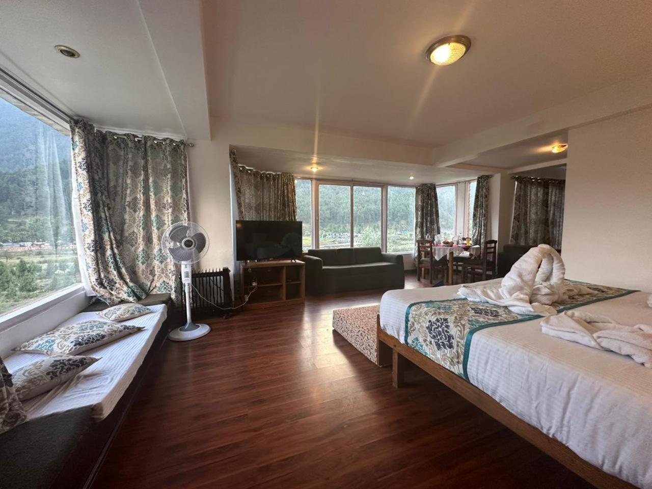 The Quiet Resort Pahalgām Екстериор снимка